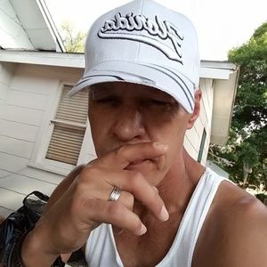 Meet your Posher, Luis